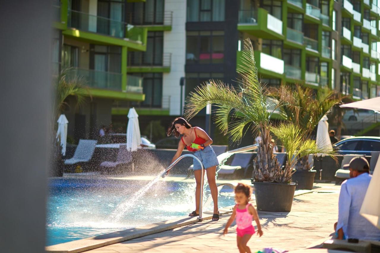 Sunrise Aparthotel Pool & Spa Mamaia Nord Năvodari Εξωτερικό φωτογραφία