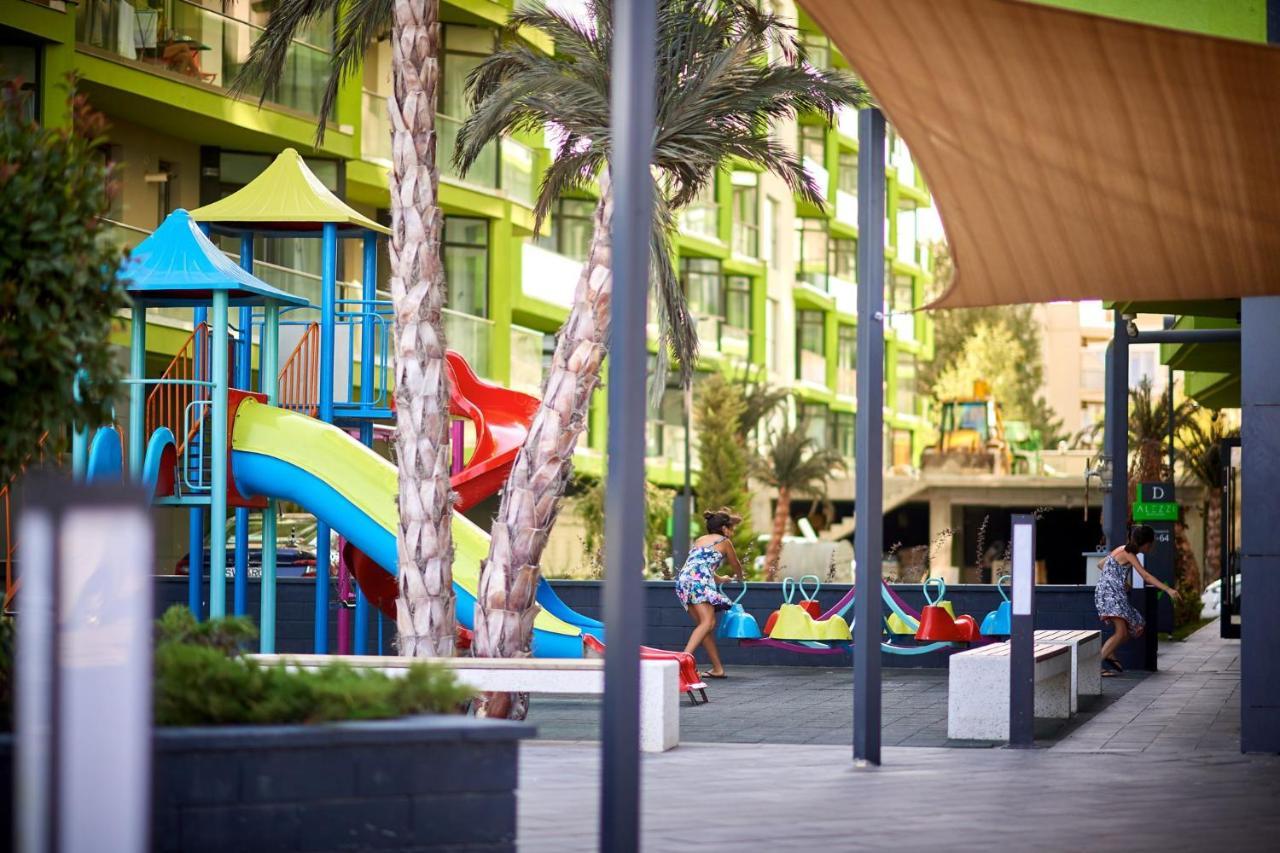 Sunrise Aparthotel Pool & Spa Mamaia Nord Năvodari Εξωτερικό φωτογραφία